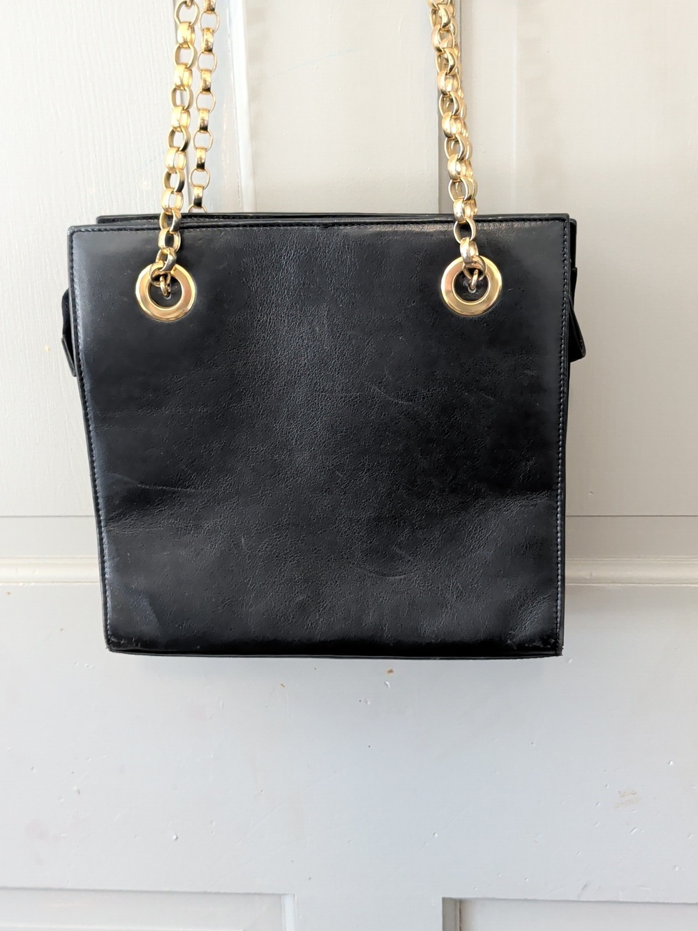 Alfa Italy Leather Hand Bag - Picture 2 of 15